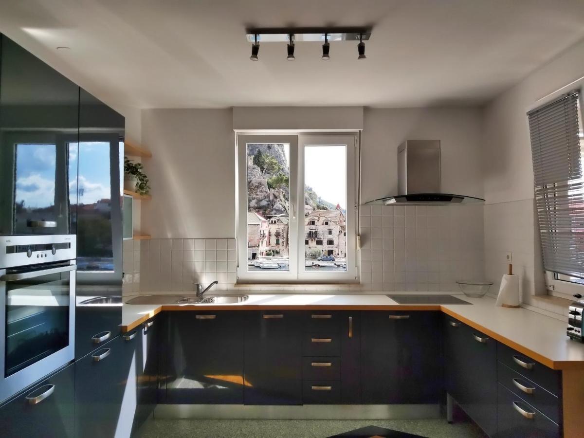 Apartament Mitra Zonata Pink Omiš Zewnętrze zdjęcie