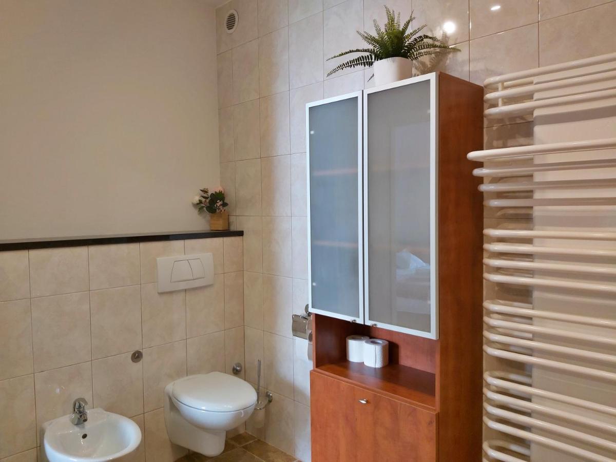 Apartament Mitra Zonata Pink Omiš Zewnętrze zdjęcie