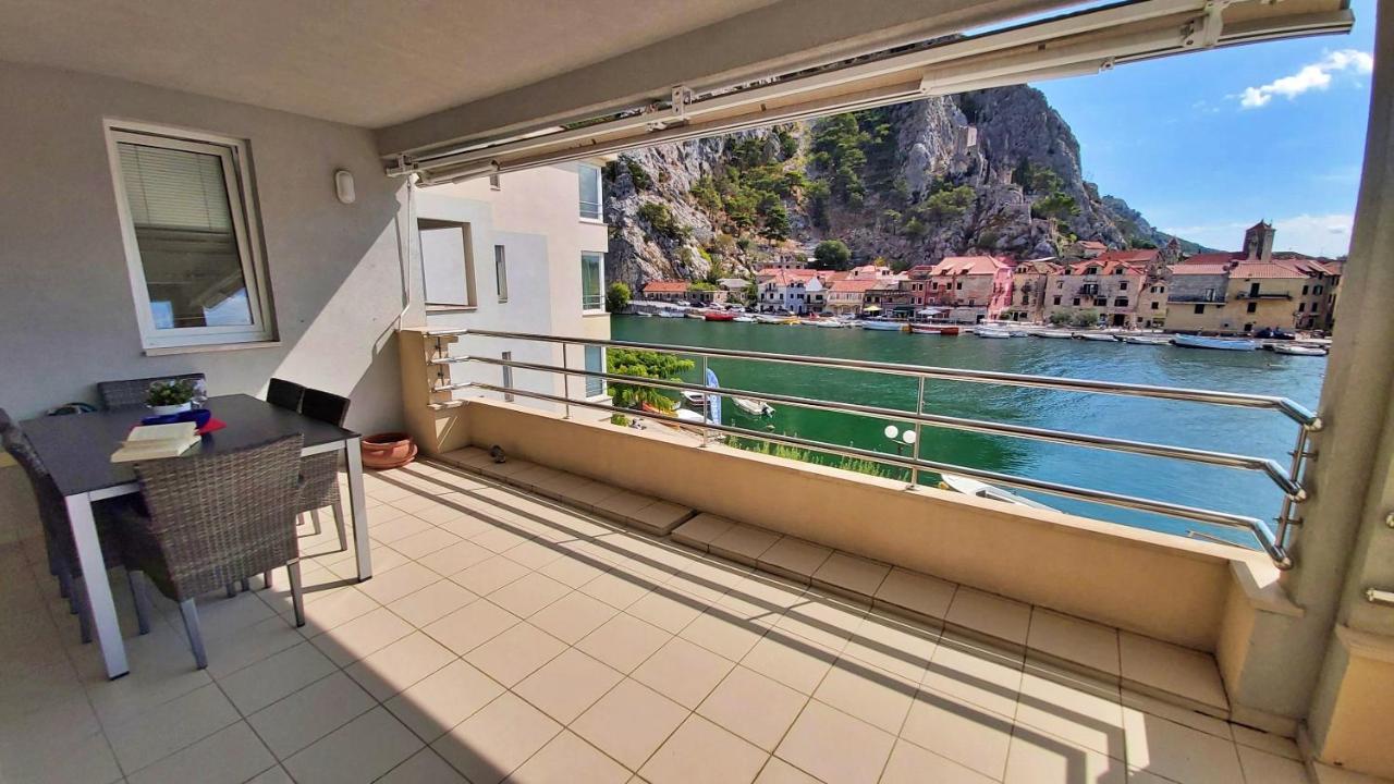 Apartament Mitra Zonata Pink Omiš Zewnętrze zdjęcie