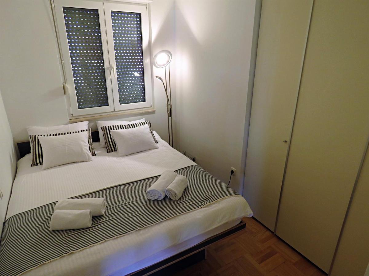 Apartament Mitra Zonata Pink Omiš Zewnętrze zdjęcie